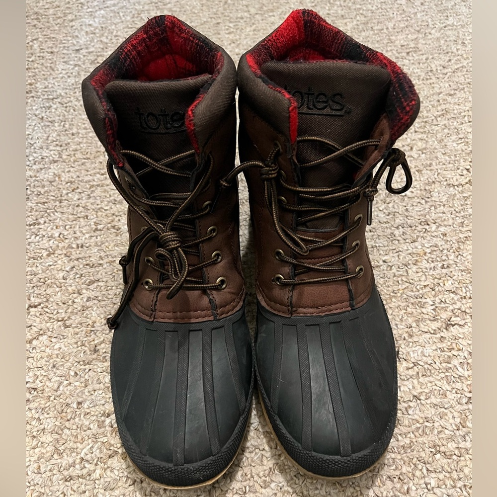 Totes Men's Brown and Black Boots